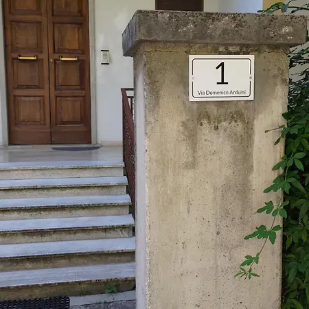 Il Pincio Apartment, *